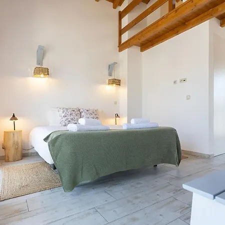 Mood - Loft With Mezzanine